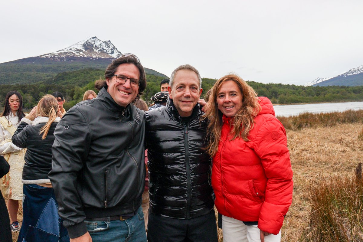 InFueTur's tweet image. El @InFueTur  acompañó la presentación de Designers BA 
En un entorno único como el Parque Nacional Tierra del Fuego , concluyó la 27ª edición de Designers BA. El evento reunió a prensa nacional e internacional, quienes difundieron la propuesta en su paso por el Fin del Mundo.