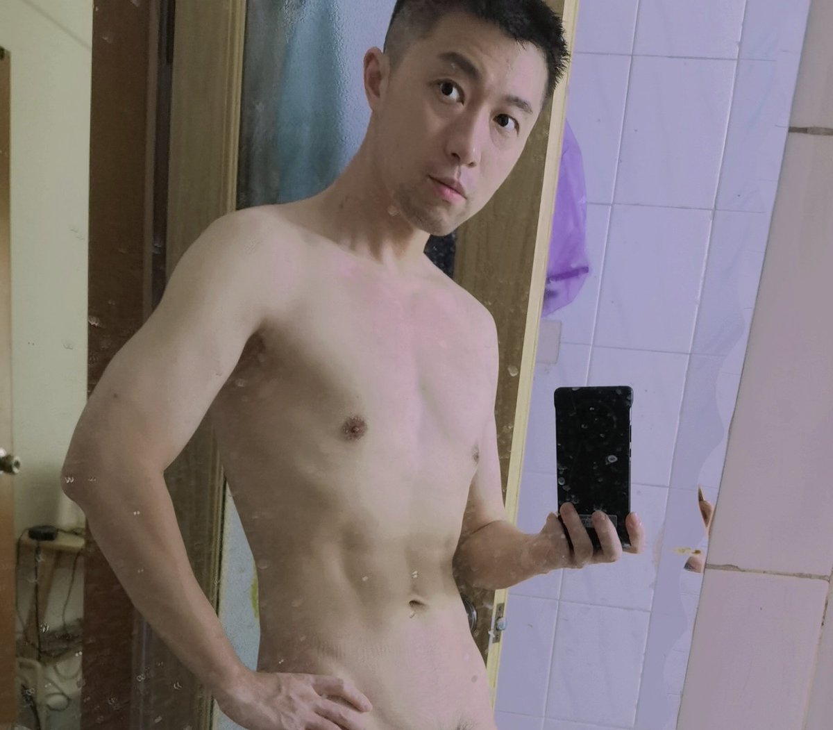 Dlyan Li tweet media