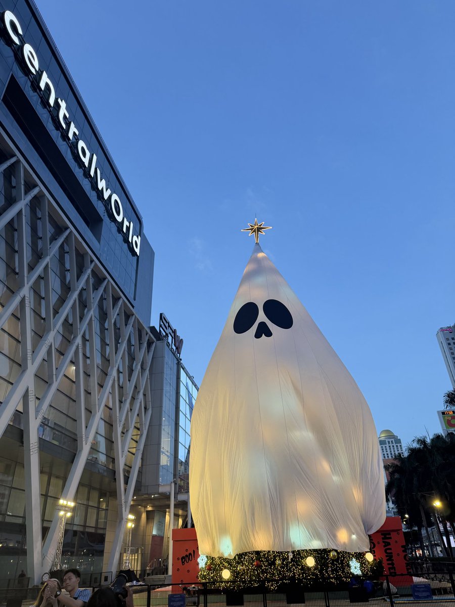 น้องน่ารักอะ ละข้างในมีไฟพร้อมแปลงร่างแล้ว