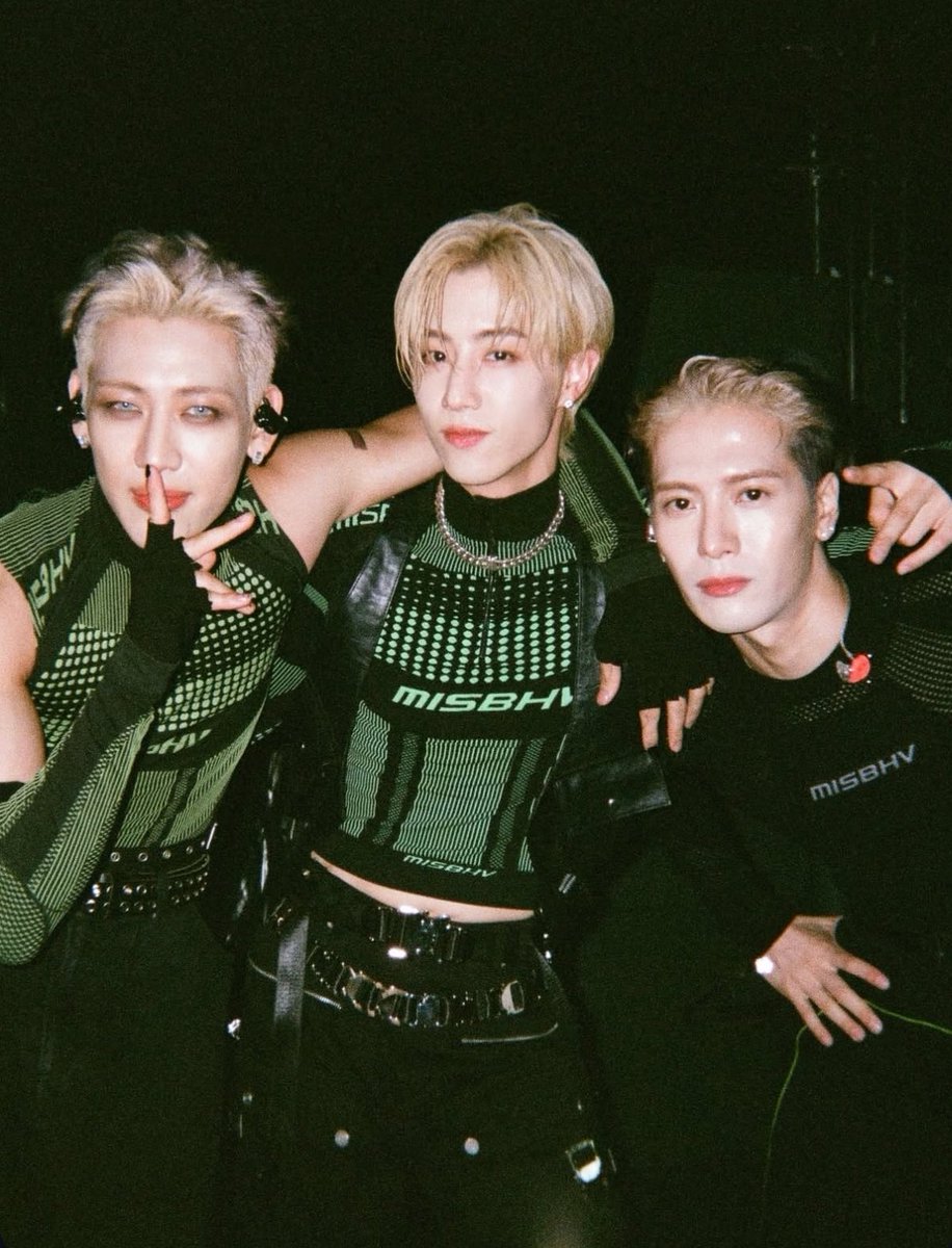 🔥 2025 MAMA FANS’ CHOICE 🔥

🟢 Votação em Massa 🟢

1️⃣ Poste, quote, e responda com as hashtags oficiais: [#2025MAMAVOTE #GOT7]
2️⃣ Comente com seu certificado de votação do Mnet Plus de hoje
3️⃣ Dê RT em votos válidos
4️⃣ Use fotos, vídeos ou emojis diferentes em cada post para