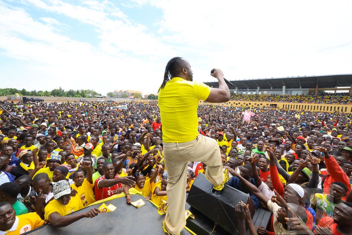 AnitahAmong's tweet image. We would like to extend our heartfelt gratitude to all our friends who traveled from near and far to be with us. A special thank you to H.E. @ESsekandi, my colleagues in the @NRMOnline Central Executive Committee, Hon. Moses Mushabe, @ARwakajaraMP, Collins Tanga, my younger…