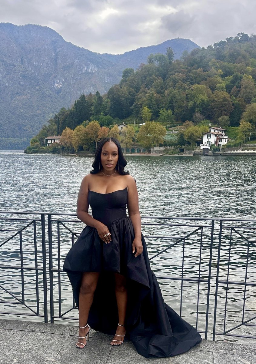 my picture like a postcard, frame it where you at!