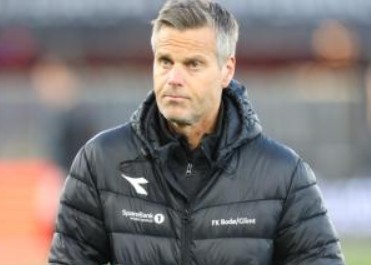 ⚽️ El Galatasaray, fuerte en ataque y con carencias atrás, es inevitablemente divertido. Y el Bodo/Glimt, sin nada que perder, más todavía. Hoy se enfrentan en la #ChampionsLeague 

🕖18.45
📺Lo contamos en <a href="/MovistarFutbol/">Fútbol en Movistar Plus+</a> Liga de Campeones 3 (dial 62)   
🎙️con <a href="/JoanHerediaM/">Joan Heredia Muñoz</a>