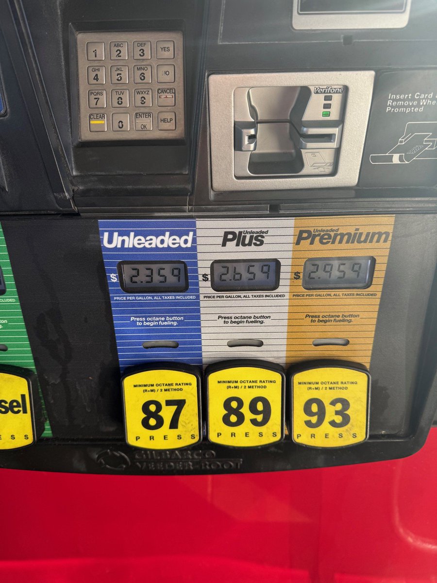 EnergyAbsurdity's tweet photo. Under Trump and @SecretaryWright , gasoline prices are below $3/gallon today in 35 states. Yesterday in North Texas, I paid $2.35 at the local #QuickTrip: https://t.co/IaDoSPltm5