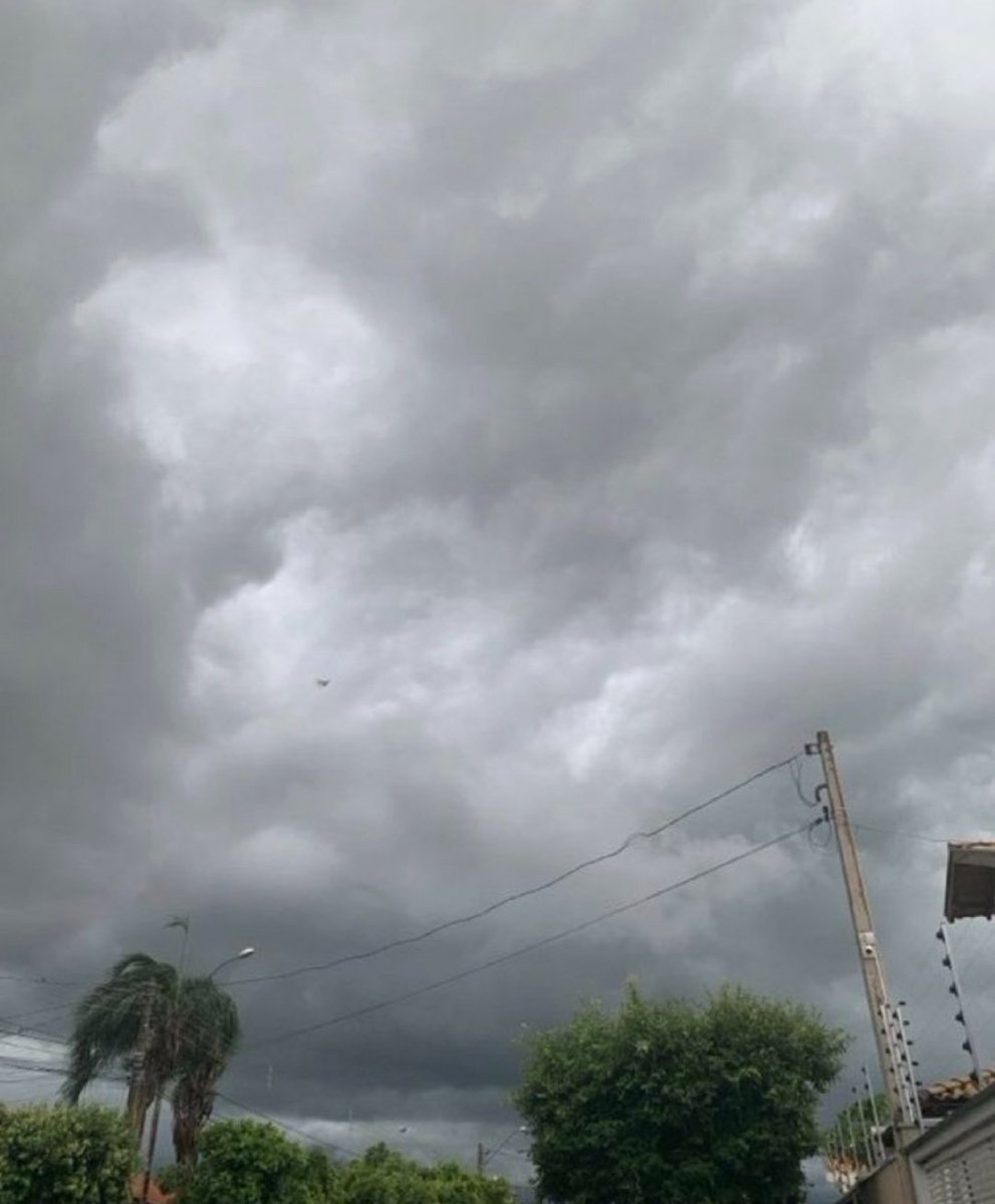 Böyle havalarda bir ben mi bunalıyorum?