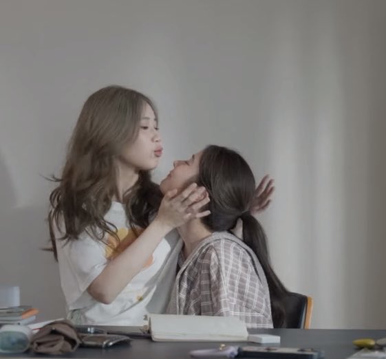 Rin rak Aokbab 🤏🏻 such a cute couple

#รับรักออกแบบ #LoveDesignSeries
#supassra_sp #janeeyeh #KaoJaneJaneKao