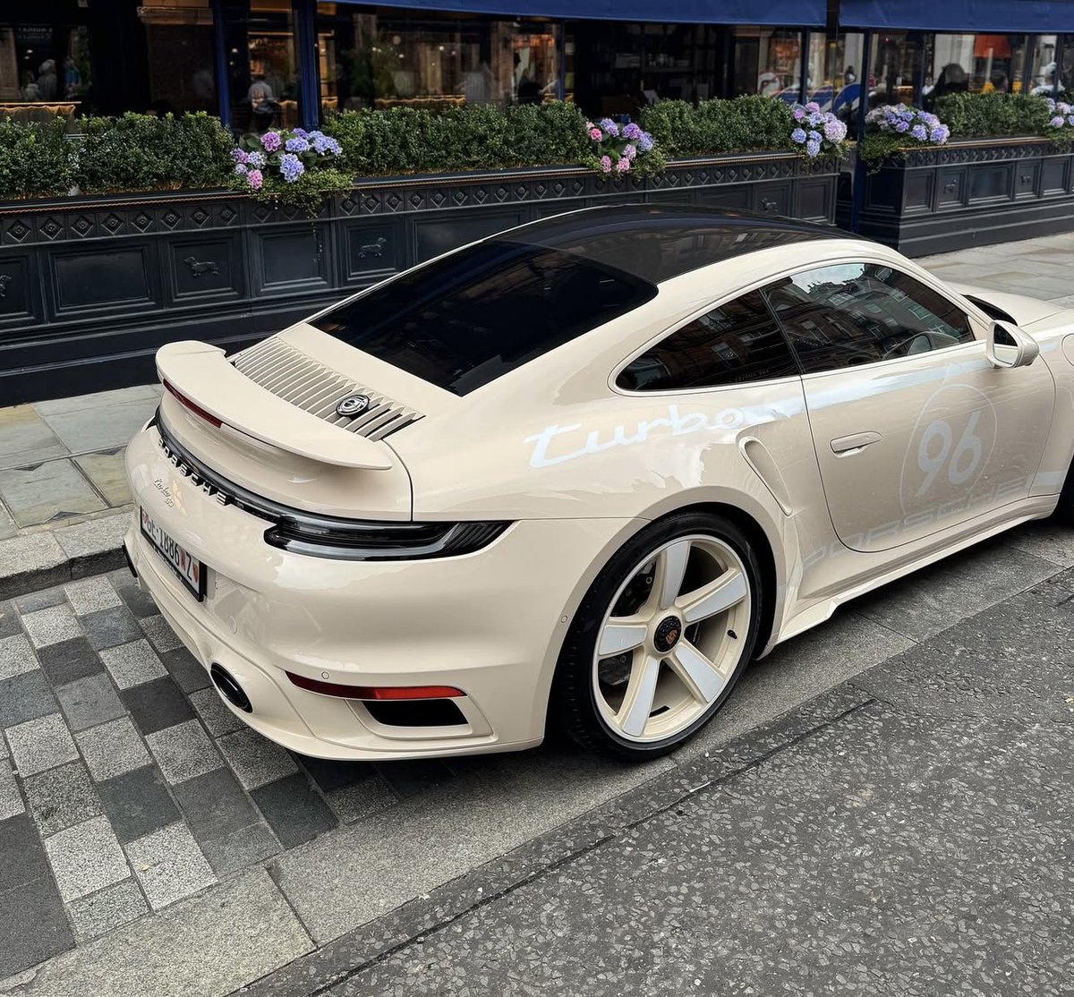 PorscheCIub's tweet photo. Paint-to-Sample Creme White 992 Turbo 50 Years https://t.co/fdAUy1N8Cn