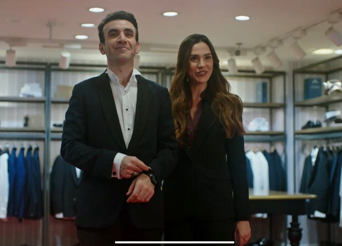 gladiatorsuit's tweet photo. alla fine il loro è stato un amore fatto di sguardi rubati tra i corridoi della procura, di silenzi e non detti, di umorismo rotto, passione per il buon cibo, piccoli gesti romantici e supporto reciproco. Non sarete mai dimenticati da me💔 #SegretiDiFamiglia #parya https://t.co/m3nLv04pZ8