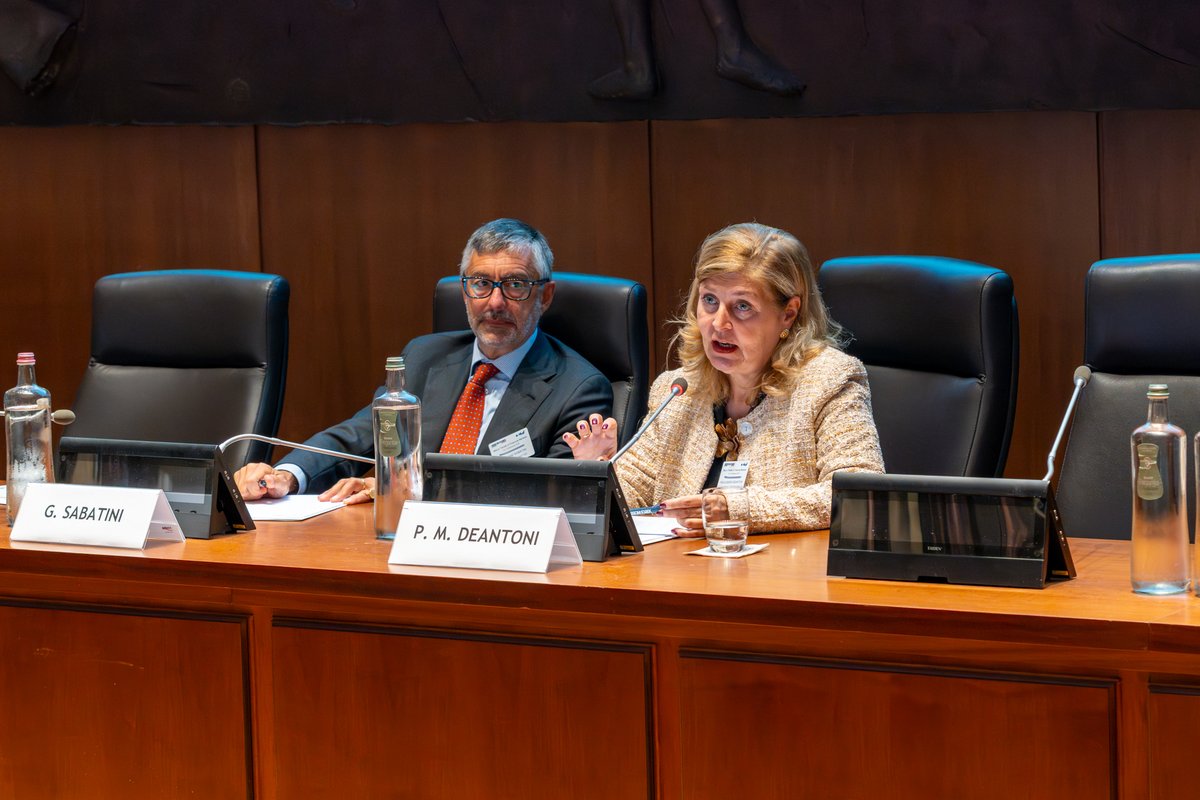 Al via la Fall Conference ASSIOM FOREX in collaborazione con AIAF Associazione Italiana per l'Analisi Finanziaria 

📍 Milano, 22 ottobre
📌 Centro Congressi Fondazione Cariplo

I partner: Be | Shaping the Future, LIST, Société Générale Lo Sponsor: IBSlab

#FallConference2025