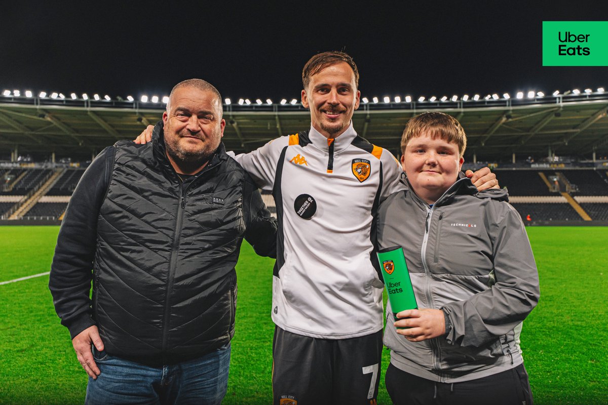 Hull City tweet media