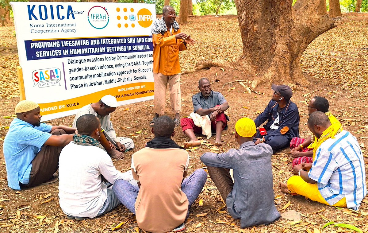 IfrahFoundation's tweet image. With funding from @KOICAKenya through @UNFPA_SOMALIA, community leaders in Jowhar District discussed the aims &amp;amp; objectives of the #SASATogether #SupportPhase, sharing how building power with others can help create safer homes &amp;amp; promote health relationships.
#EndVAWG