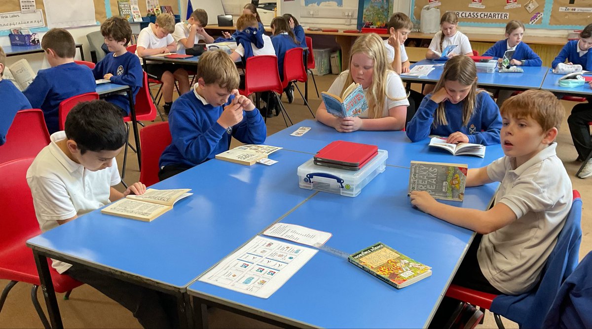 stpetersgala's tweet image. Sshhh, it’s independent reading time. #concentration and #readingforenjoyment.  It’s important we keep making time for quietly enjoying a book. @SBCEducation1 @SBCLiteracy @scottishbktrust