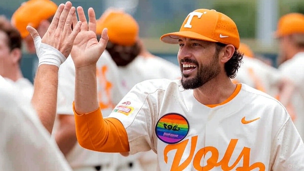 timmy_smokes's tweet photo. What the f*** is this?! Tony says next year uniforms will feature a pride flag. Get this fool out of Knoxville while we can! @SFGiants you can have him! #NotMyCoach #TonyV @Vol_Sports https://t.co/PFAi5ENDiM