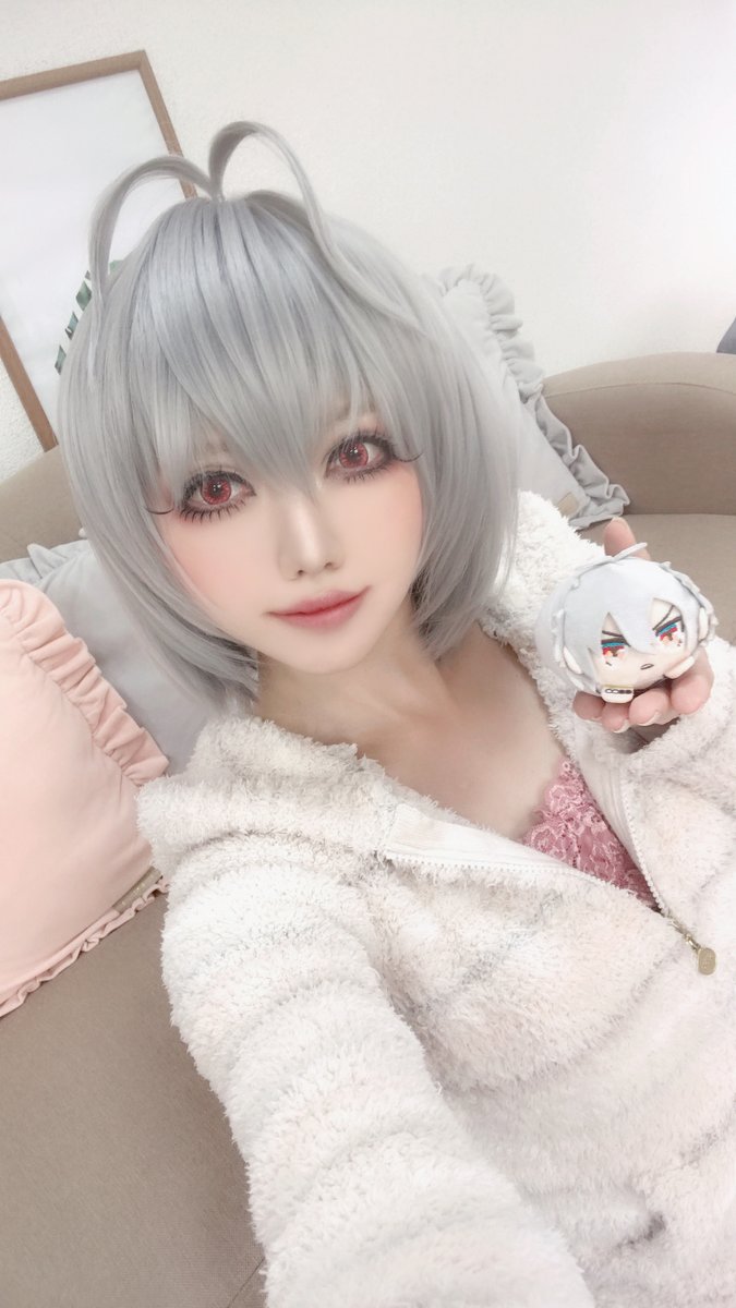 寒すぎて10月下旬にジェラピケを出すことになろうとは

これはジェラピケ部屋着撮影した💤ちゃん