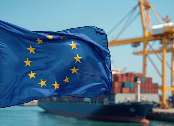 📊 Newsletter diario en #MasContainer:

📉 ¿Sobreoferta en los mares? Los fletes caen y la presión se concentra en la logística europea.

👉 Lee TODO acá: mailchi.mp/mascontainer/n…

#Logística #ComercioExterior #Puertos #TransporteMarítimo