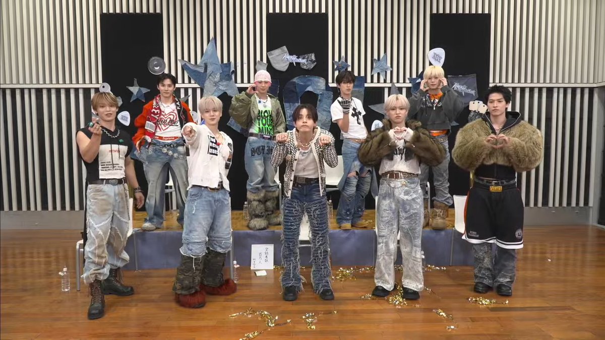 shasha_mamemes2's tweet photo. 4カメ体制の原監督に耐えられなかったwwwwwwwwwwwwwww
#JO1 #佐藤景瑚 https://t.co/1Qx7wjkbtC
