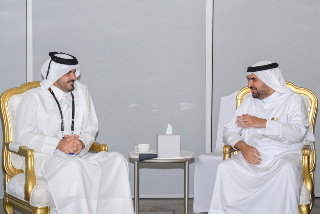 حضر سعادة الشيخ جوعان بن حمد آل ثاني، النائب الأول لرئيس اتحاد اللجان الأولمبية الوطنية (أنوك)، رئيس اللجنة الأولمبية القطرية، اليوم، مراسم توقيع تجديد اتفاقية التعاون بين المجلس الأولمبي الآسيوي واتحاد اللجان الأولمبية الوطنية الإفريقية (أنوكا) وذلك على هامش دورة الالعاب