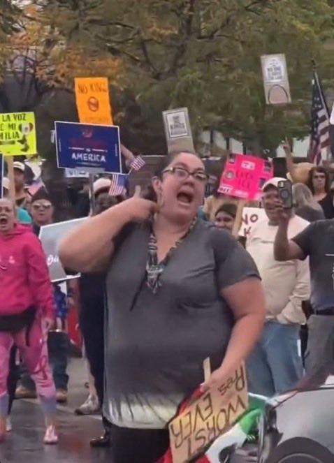C_3C_3's tweet image. Lucy Martinez is the victim now…
No apology. No disavowing.
Hale Elementary School receives $1,000,000 in federal taxpayer funds per year.
We’re paying for this.
Lucy makes over $100K.
Our school system is a disaster.