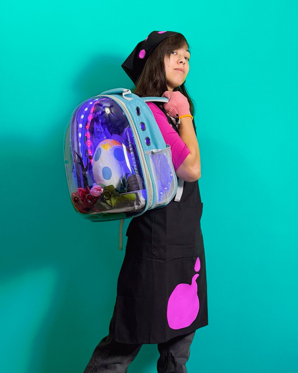 Who needs a cat backpack when you can use it as a Chao Garden!

Dark Chao Breeder Cosplay, #SonicTheHedgehog