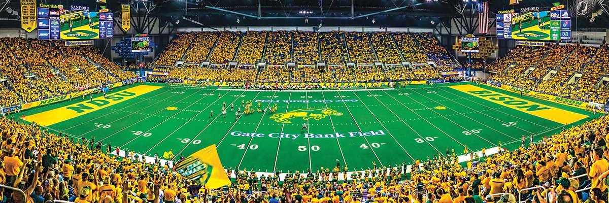 Ballknowball's tweet image. 4 FCS Games to watch 👀🏈
#1 NDSU Vs #2 SDSU 
#1 NDSU Vs #2 SDSU
#1 NDSU Vs #2 SDSU
#1 NDSU Vs #2 SDSU
Honorable mention
#1 NDSU Vs #2 SDSU 
#FCS #MVC