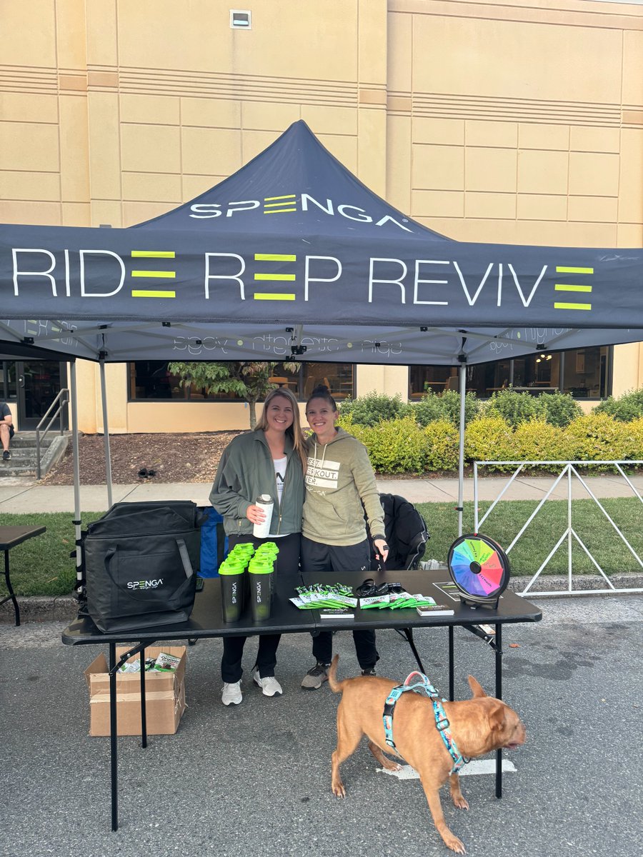 Thank you to @spengacharlottese for supporting and joining us at this year’s South End Shuffle!

#SouthEndShuffle #SouthEnd #Charlotte #CharlotteRun #RunCharlotte