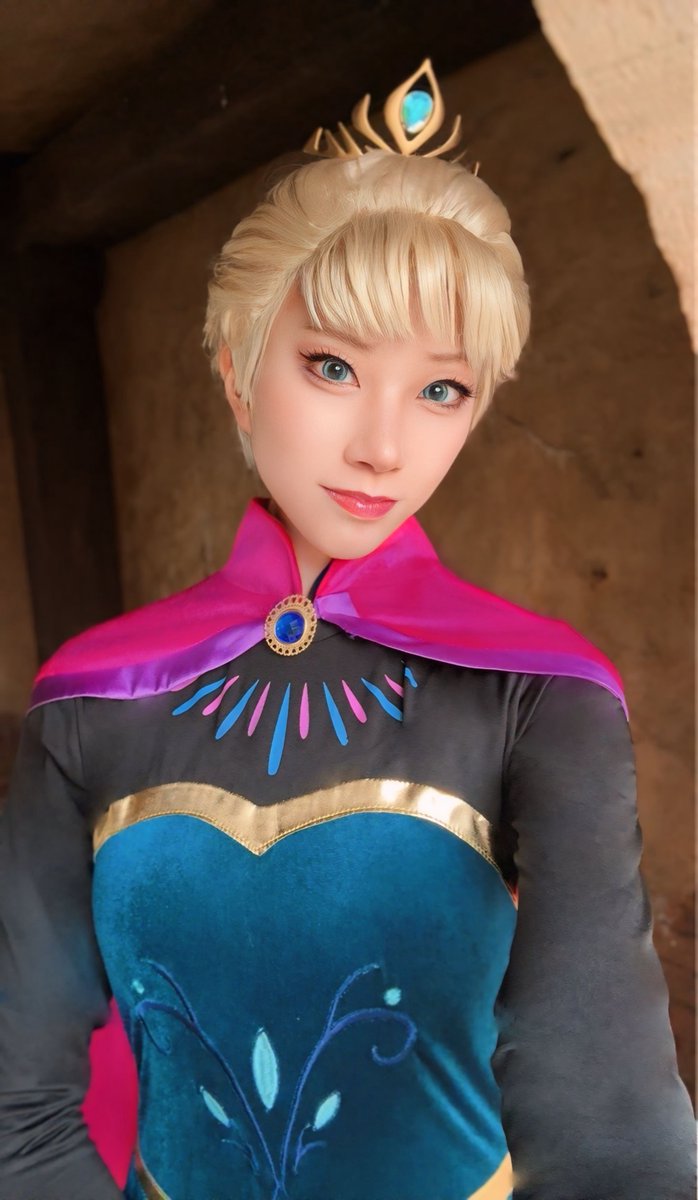 今日はディズニーシー🌊
エルサでした❄️
#Dハロ仮装　 #Dハロ仮装2025