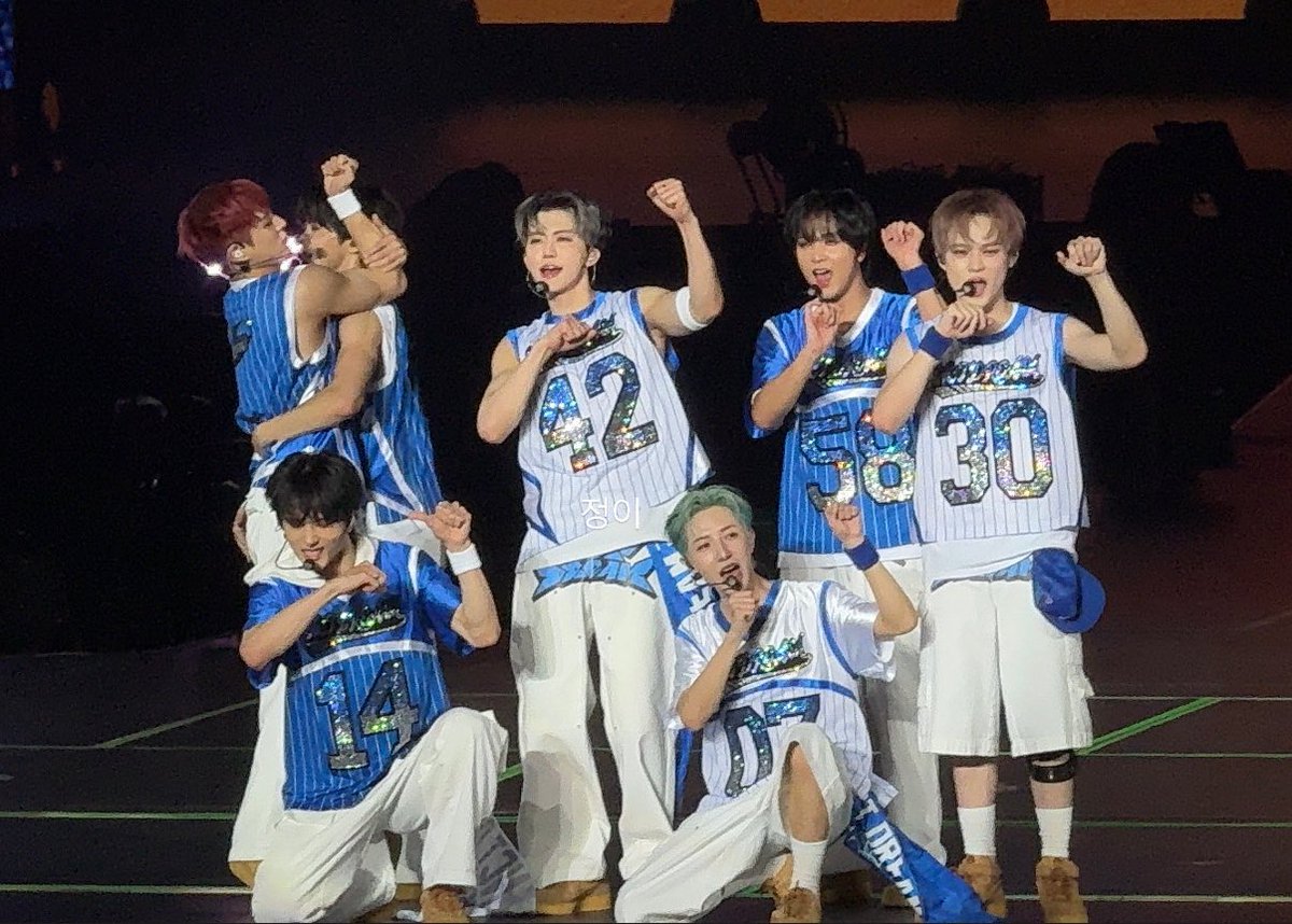 char🚂정이 tweet media