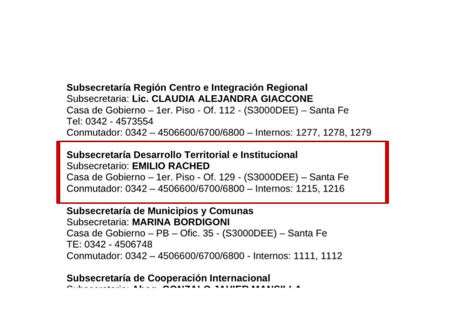Este es <a href="/RachedEmilio/">Emilio Rached</a> Emilio Rached; es Santiagueño y ahi está procesado por MALVERSACIÓN DE FONDOS. Está en el gabinete de Pullaro, cobra más de $10.000.000 x mes y no se sabe cuál es su labor...
#PullaroEsMiei , es igual de corrupto e hijo de puta pero no garcha con Karina...