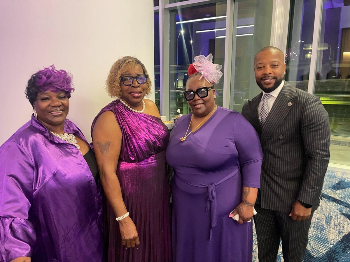 Mickell Lowery tweet media