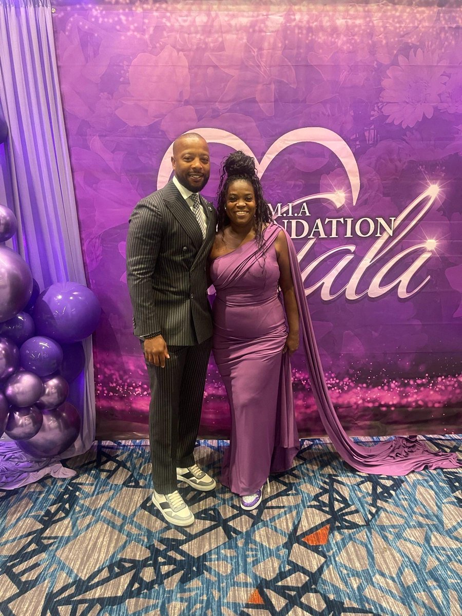 Mickell Lowery tweet media