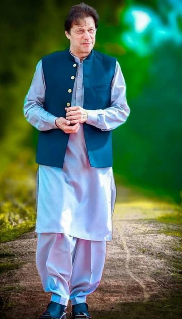 سوشل میڈیا پر اکیلے لڑنے کی بجائے ٹیم انصافینز پاور میں ہزاروں وولنٹئرز کے ساتھ مل کر عمران خان کے ساتھ ظلم و ناانصافی کے خلاف آواز اٹھائیں ۔
آ
ٹیم انصافینز پاور <a href="/TeamiPians/">Team Insafians 𝗣𝗼𝘄𝗲𝗿</a> جوائن کرنے کے لئے کمنٹس میں "کپتان" لکھیں