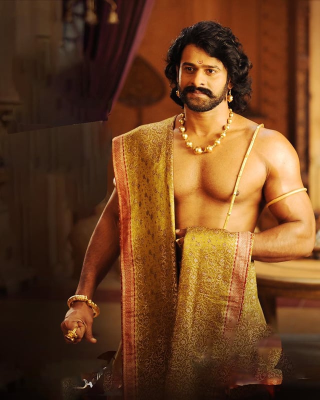 prudhviraaz03's tweet photo. No need of AI .....show them this is the real depiction of how Indian kings looked like 

#HappyBirthdayPrabhas https://t.co/lyulgMGdCr
