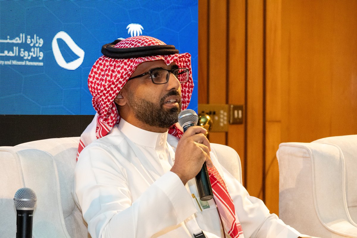 جامعة الملك عبدالعزيز tweet media