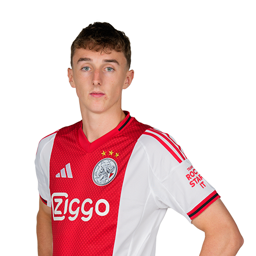 Youri Baas is a good young player I will have my eye on tonight. 
#uefachampionsleague 
#scouting 
#ajax