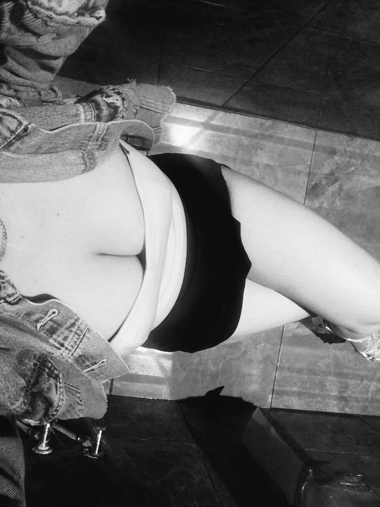 lezj0's tweet image. 