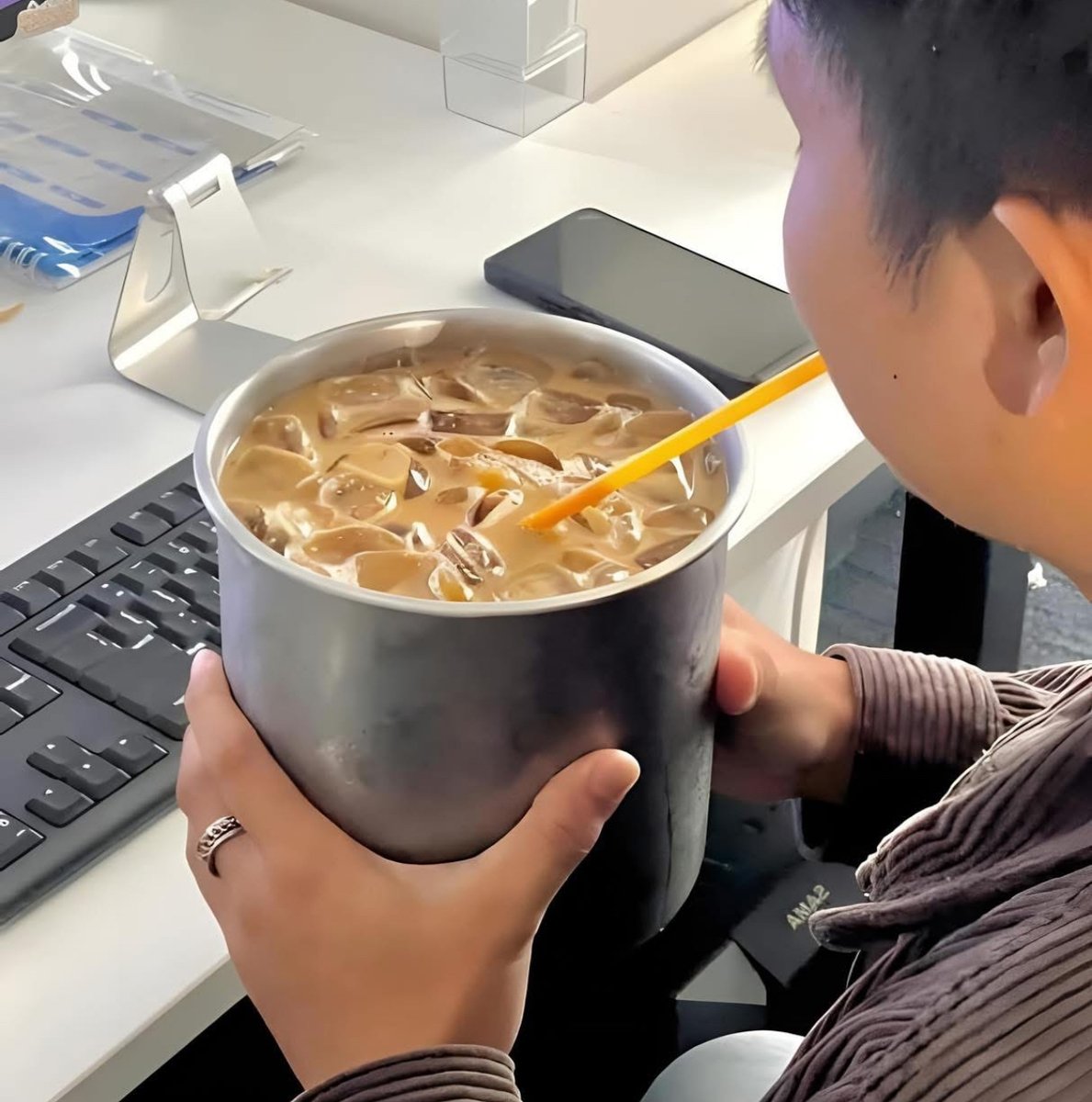 A esto me refiero cuando digo se me antoja un café frío: