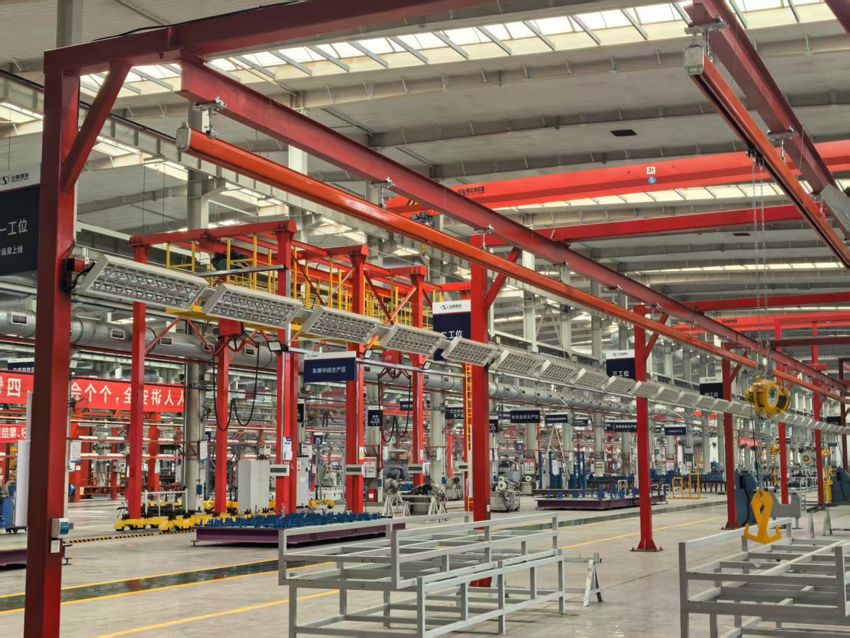 Britishcoverage's tweet image. "Shaolin Bus” in Xing Yang City
With an elite R&amp;amp;D team capable of full-process development from concept to production, the company has integrated the entire R&amp;amp;D, production, supply, and sales chain, delivering professional customization.