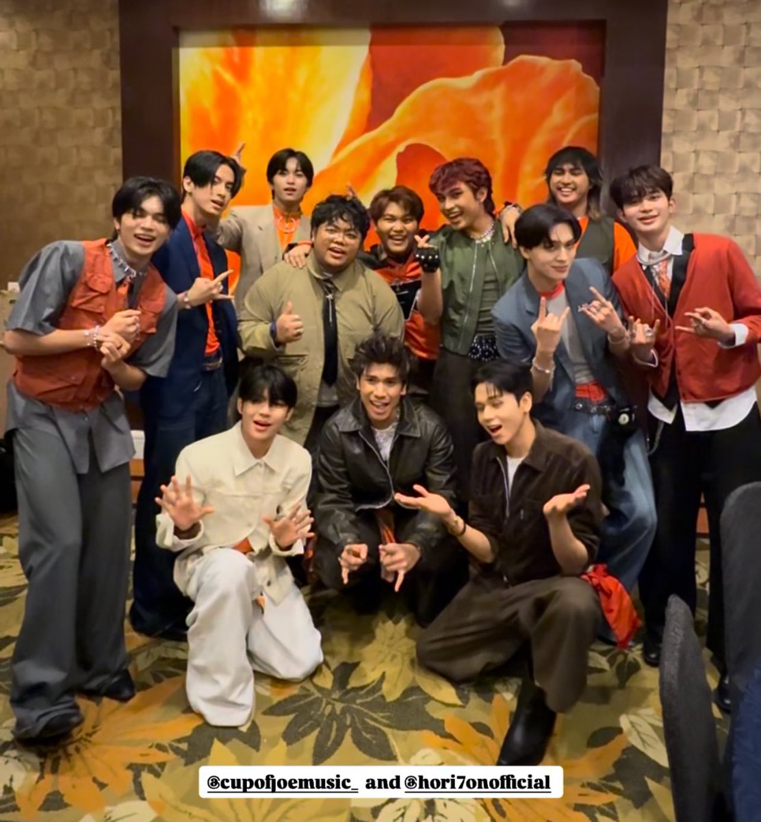 hori and cup of joe together !! oh, my heart 🥹 my favs in one frame 🫶🏻