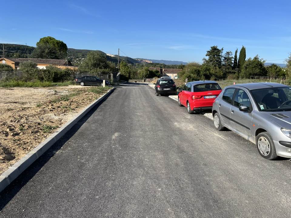 AudigierTP's tweet photo. ✨ 𝐂𝐡𝐚𝐧𝐭𝐢𝐞𝐫 𝐭𝐞𝐫𝐦𝐢𝐧𝐞́ ! ✨
Nous sommes fiers d’annoncer la réception du #chantier  Le BARULAS,  à Viviers (07) :
un projet de 20 logements sociaux mené avec engagement et expertise.
Un grand merci à tous nos partenaires pour leur confiance et leur collaboration ! 🙌 https://t.co/ZYU4oEDsoG
