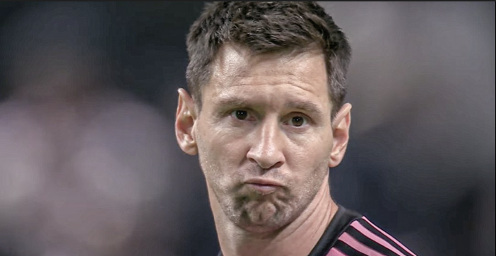 JonoFereday's tweet photo. You wouldn't expect to ball like Messi on your first try...

So why are you being so hard on yourself when it comes to recording content? 

Here's a simple tactic I use to make the most out of every recording session👇

#contentmarketing #founderbrand #personalbrand #recording #contentcreation