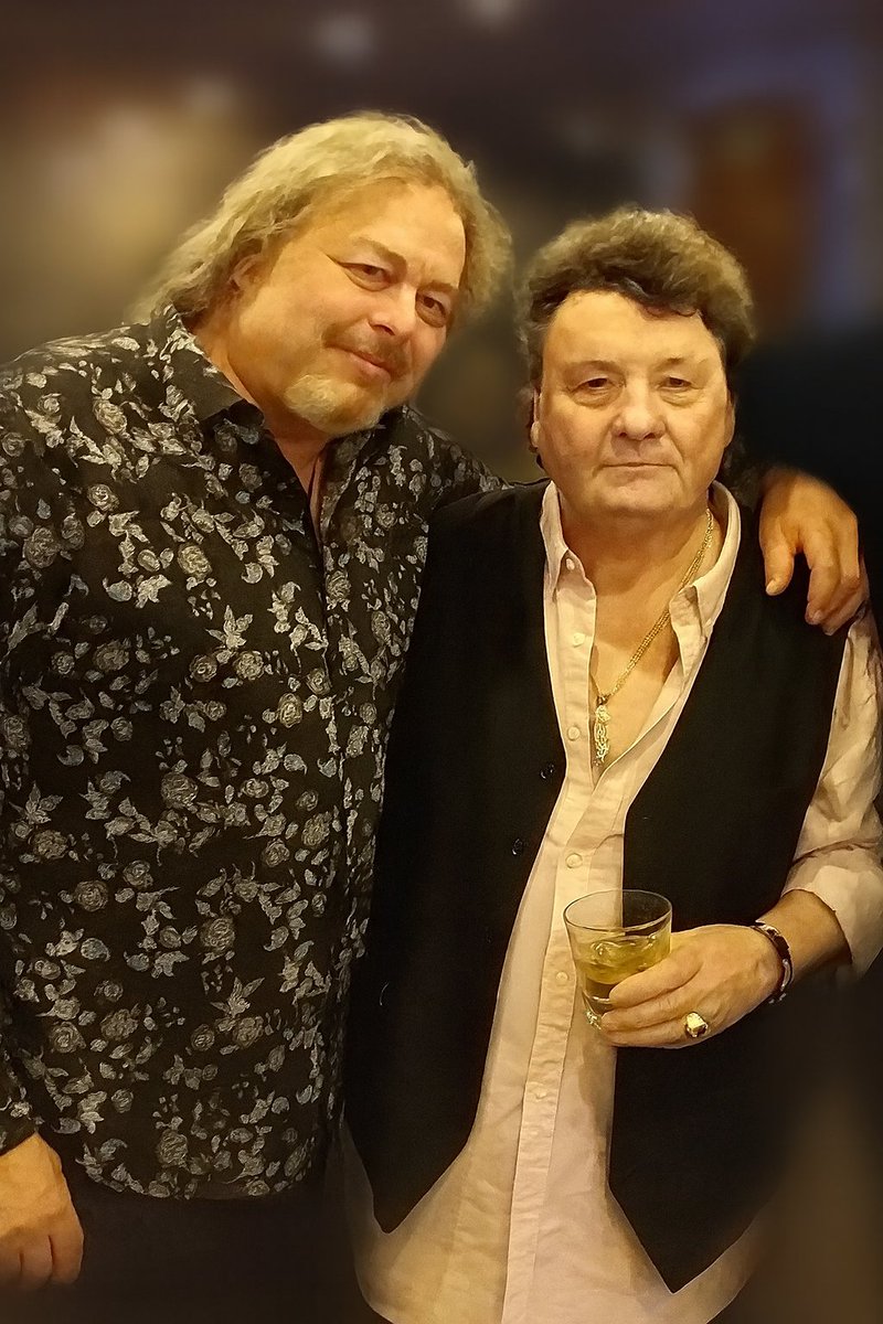 cletiscarr's tweet photo. Still processing the loss of my longtime friend, bandmate, and surrogate 'big brother', Chris Turner. We lost Chris just a few hours ago, he'd been battling multiple health issues for many years. My sympathies and love to out to his boys, Jesse and Billy, and his daughter Tilly. https://t.co/bUciDWBri1