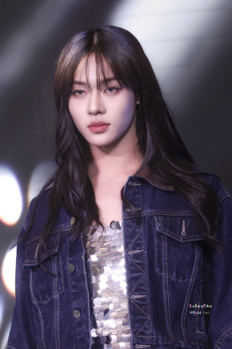 กุเผลอกลั้นหายใจไป 1411วินาที สวยมากกกกกกกกกกก