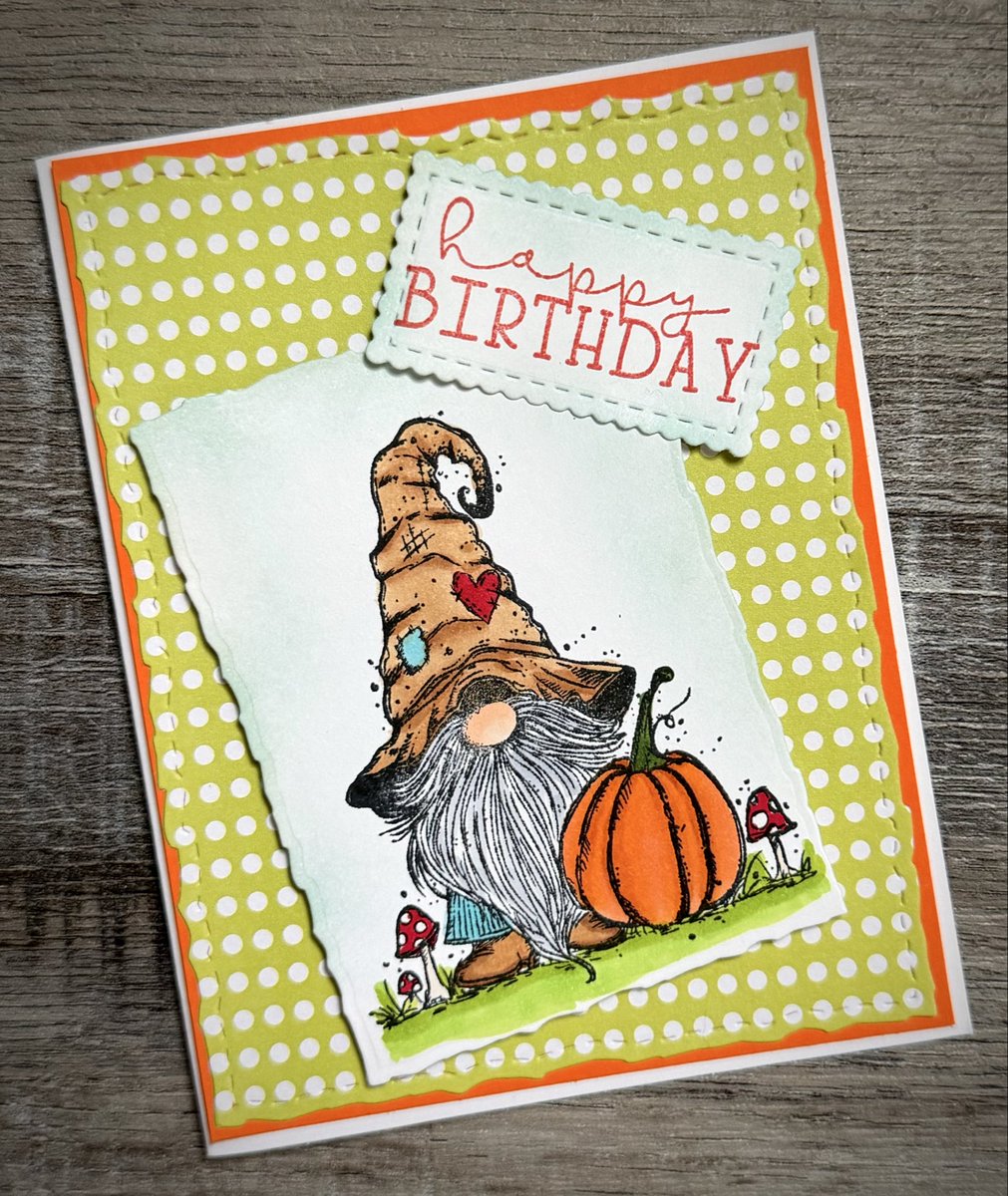 nitacy's tweet image. This cute little gnome makes the best Fall birthday card!🍁🍂🍁 All the details are on my blog.

#creatingme #unitystampco #cards #cardmaking #cardmakingideas #cardmakersofinstagram #rubberstamping #fallcards #handmadecards

creatingme.net/2025/10/22/fal…
