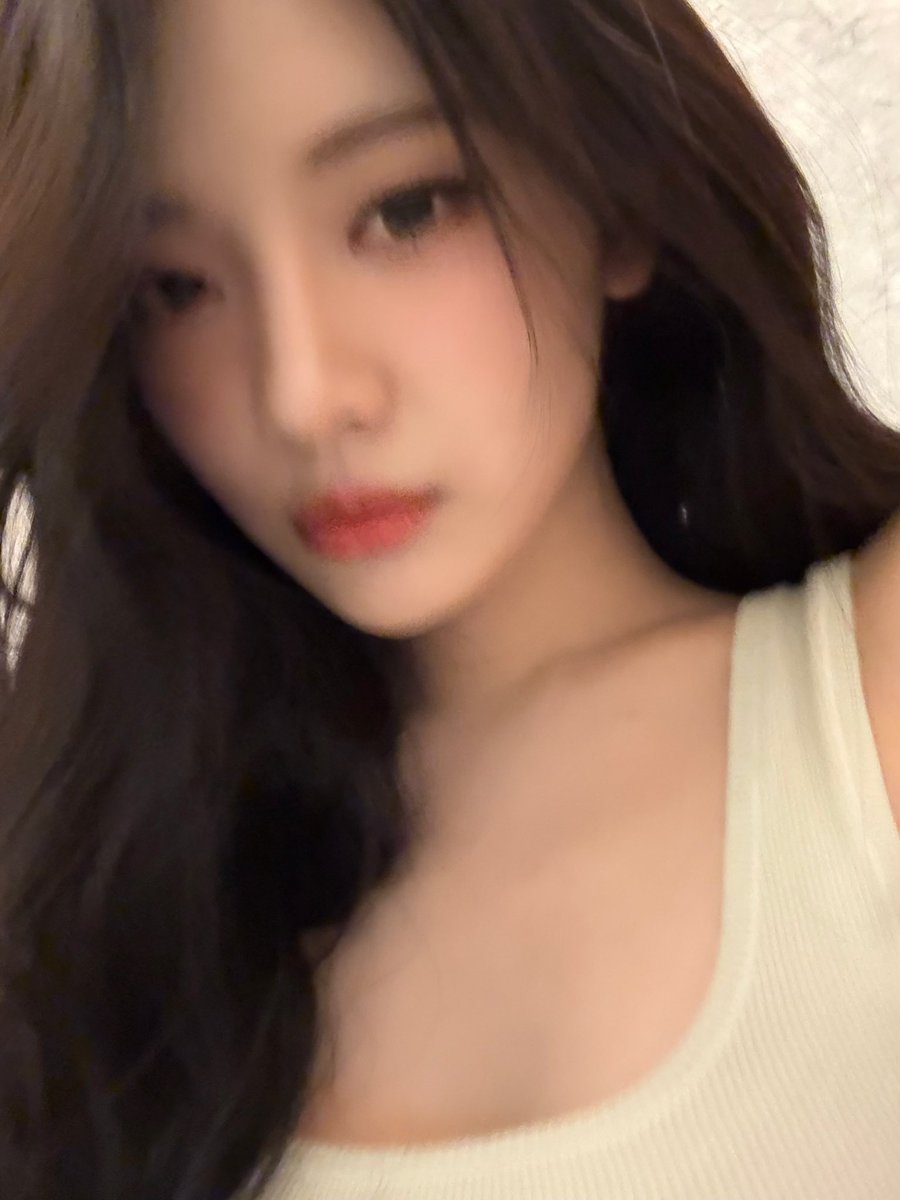 Happy NINGNING Day🥳🦋

NINGNING IS THE MAKNAE DAY
#StunNING_23rd_BDAY
#닝구리퐁퐁_마이야호가_지켜줄게