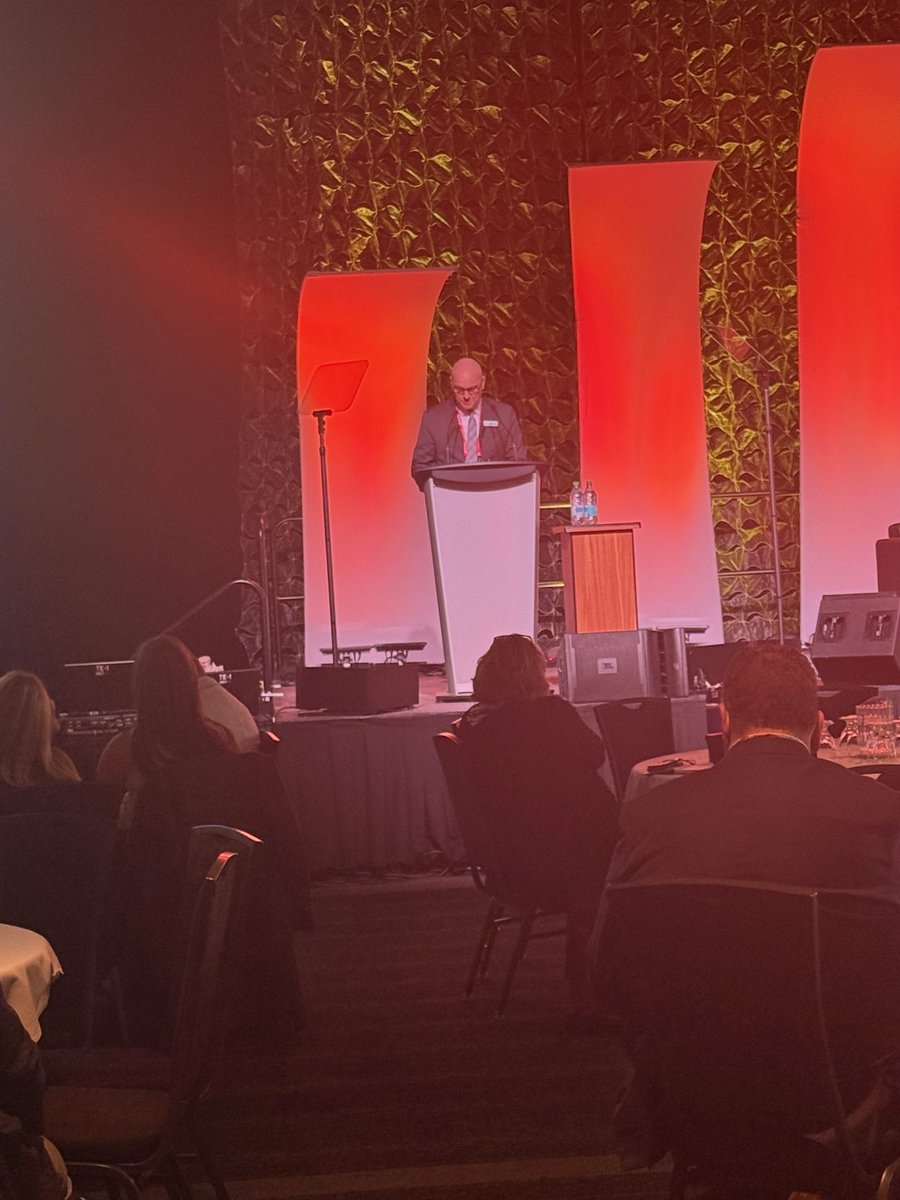 Reflecting on a terrific #ACCA2025. Extendicare was proud to sponsor the event and be present for conversations shaping continuing care in Alberta from sector leaders, including AB Premier @DanielleSmithAB, Minister <a href="/JasonNixonAB/">Jason Nixon</a> &amp; EXE President &amp; CEO Dr. Michael Guerriere.