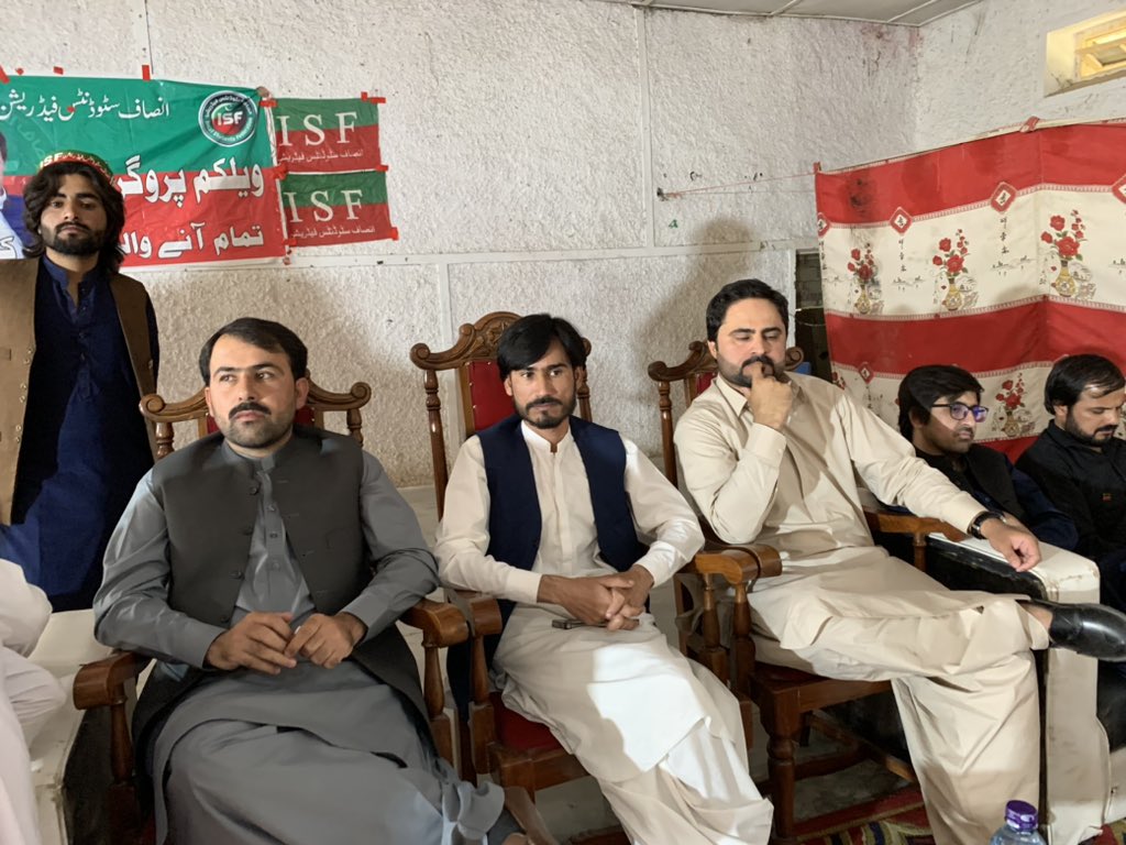 SadamktPTI's tweet image. انصاف سٹوڈنٹ فیڈریشن کے زیر اہتمام ژوب ڈگری کالج میں کنونشن کا اہتمام
ہم حقیقی آزادی کے لیئے عمران خان کی رہائی کے لیئے کسی بھی قربانی سے دریغ نہیں کرینگے۔