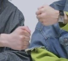 손😇