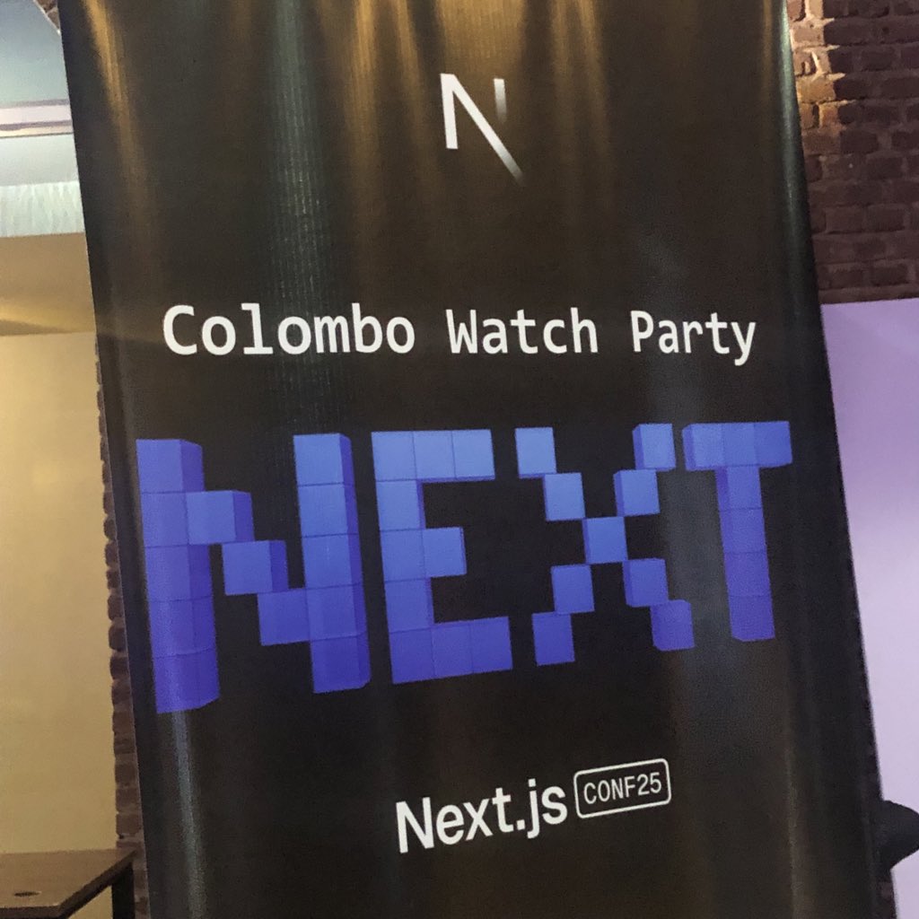 danx1338's tweet photo. Room is full!
We are starting the Watch Party for Next js Conf β25 Colombo π±π°
#NextJSLK #CeylonCash #vercel
@vercel @paw_lean @nextjs @CeylonCash @founderflow https://t.co/y5jFTY2fYK