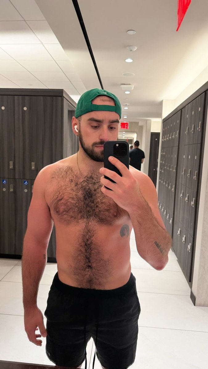 Ryan Farr (@ryanmfarr) on Twitter photo 