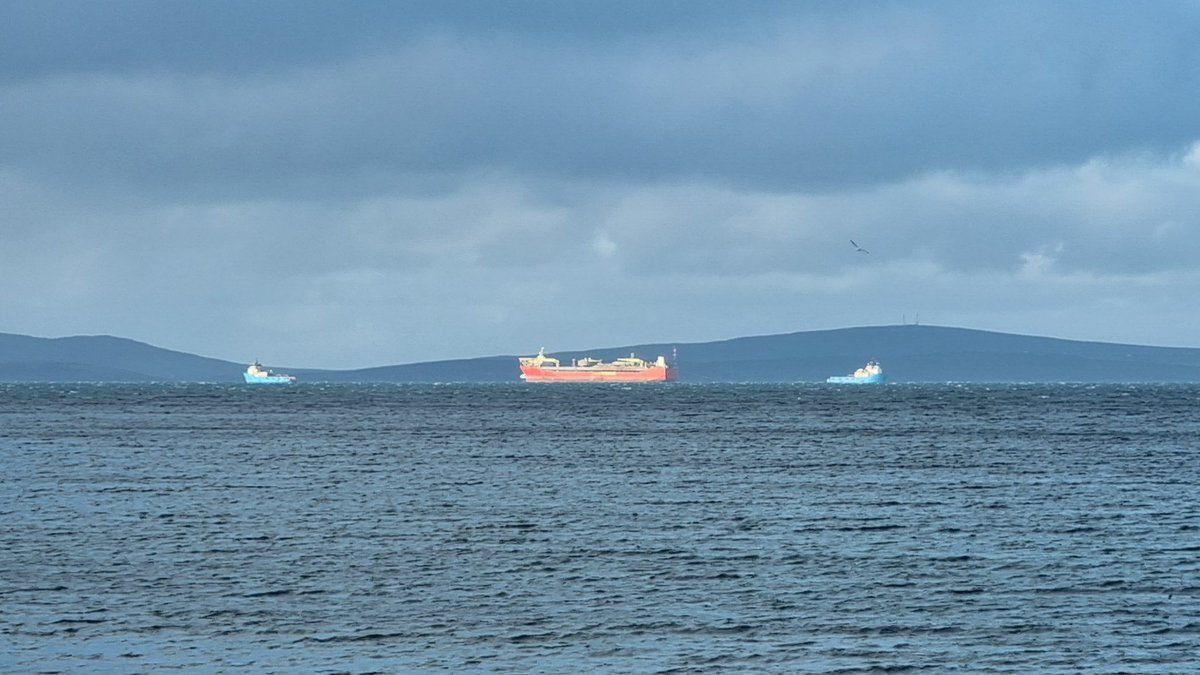 FRuss247's tweet image. Another double rainbow 🌈 🌈.  Out for lunch ( Sheila Fleet) and a tour with mum.  Been to Herston where Nana was born. Images of the Gryphon, Kyle my nephew and mum&apos;s grandson is on. And Windwick #scapaflow #Sheilafleet